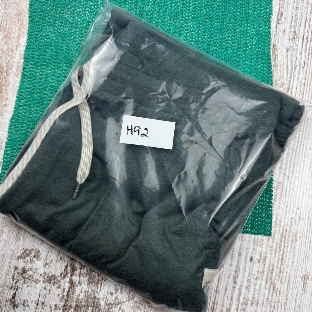Vuori Halo Wide Leg Lounge Pants Green Pintuck Seam VW425 Medium DreamKnit - Picture 9 of 9
